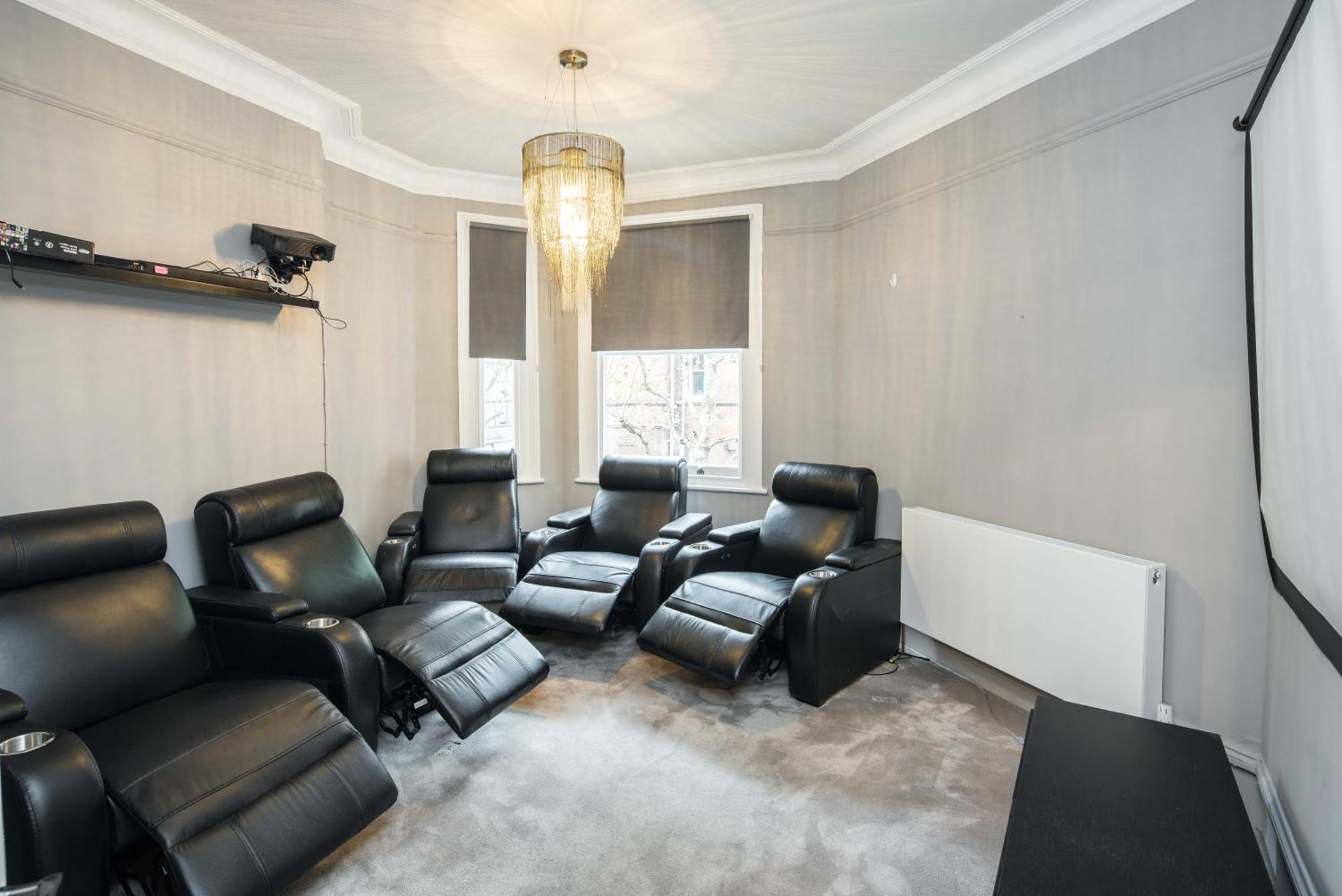 West Kensington-4bedrooms-cinema Rooms-olympia Appartamento Londra